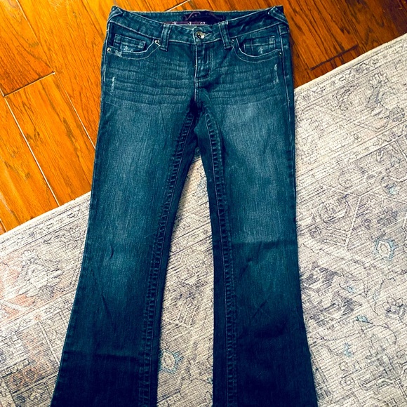 Refuge Jeans - Picture 1 of 6